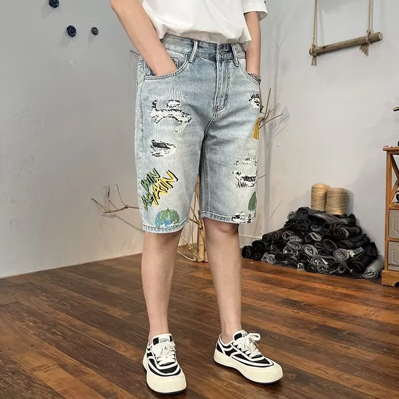 Retro Distressed Light-wash Cropped Ripped Shorts