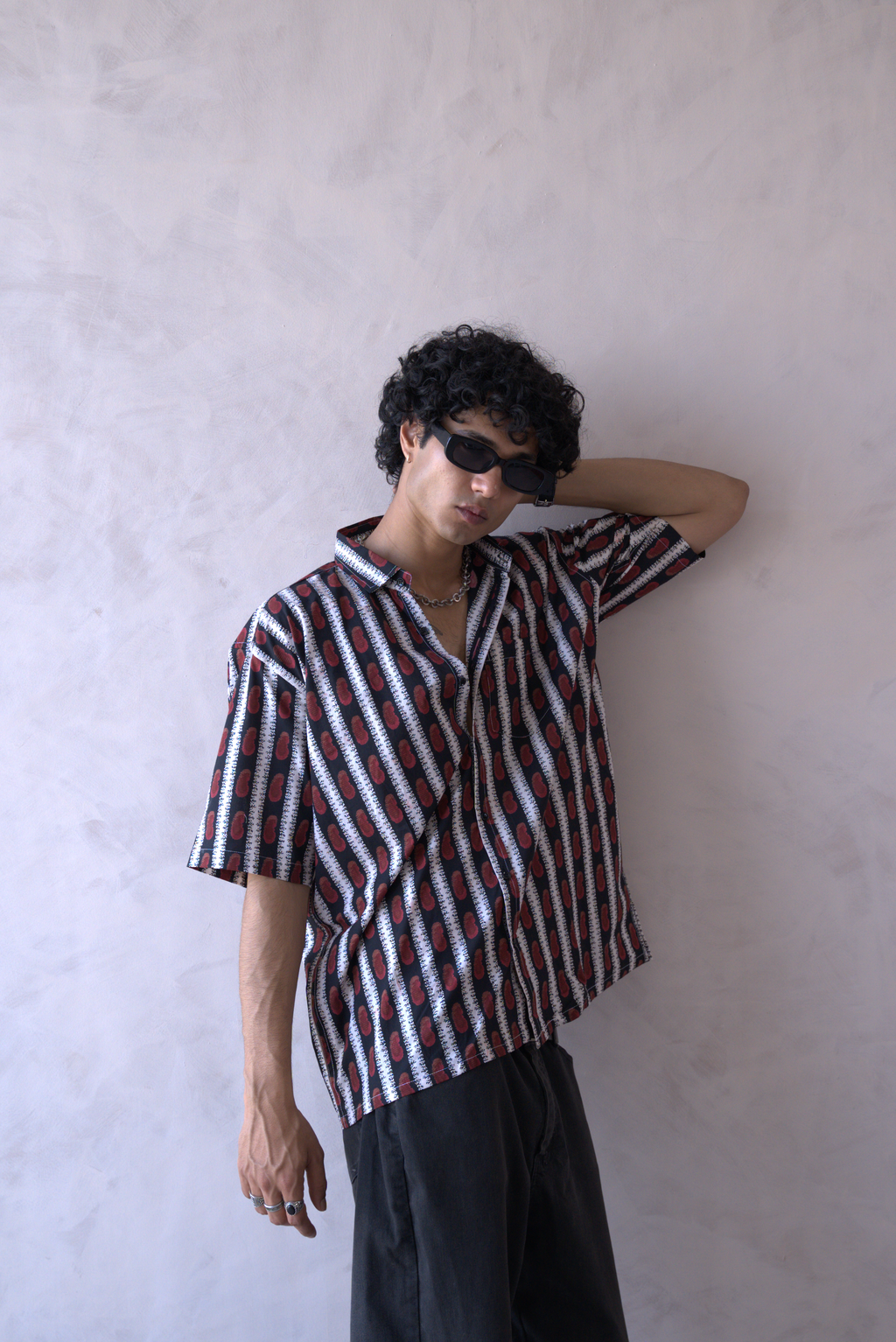 Men Black Red Printed Short Sleeve Shirt for Summer Casual Style dripkaar.com