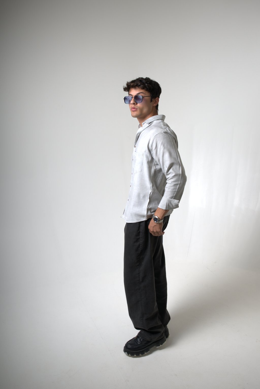 Men's Light Gray Button-Down Shirt dripkaar.com