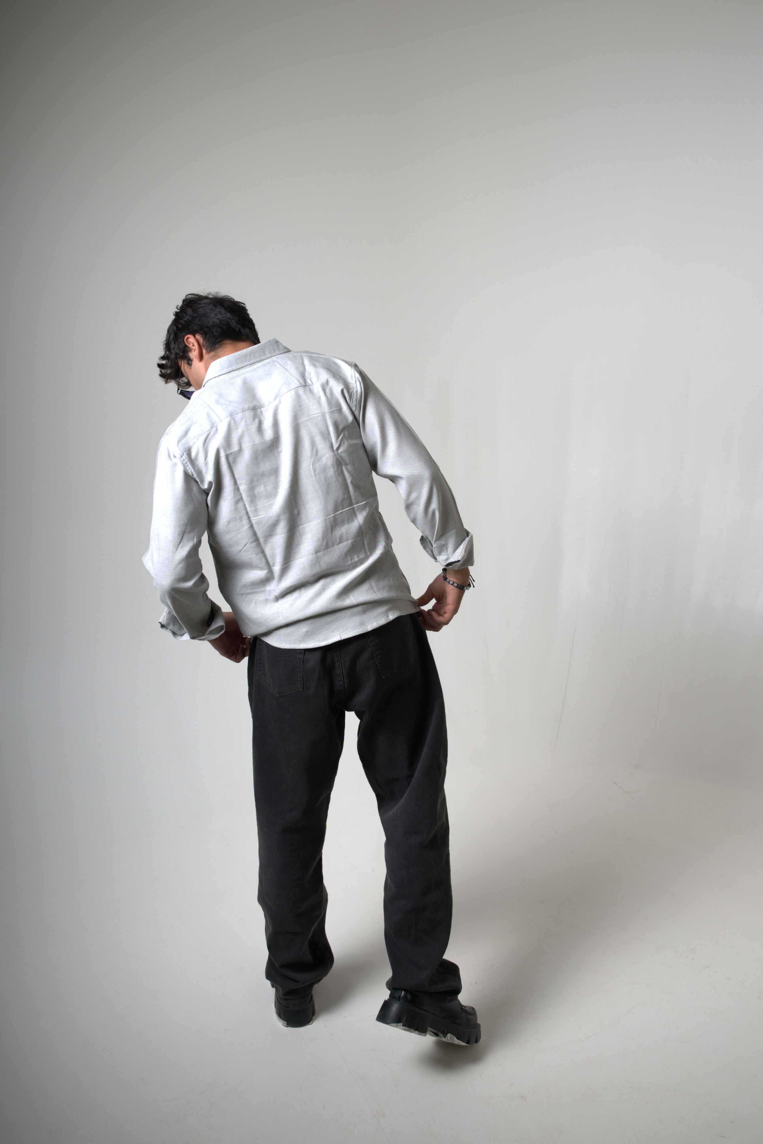 Men's Light Gray Button-Down Shirt dripkaar.com