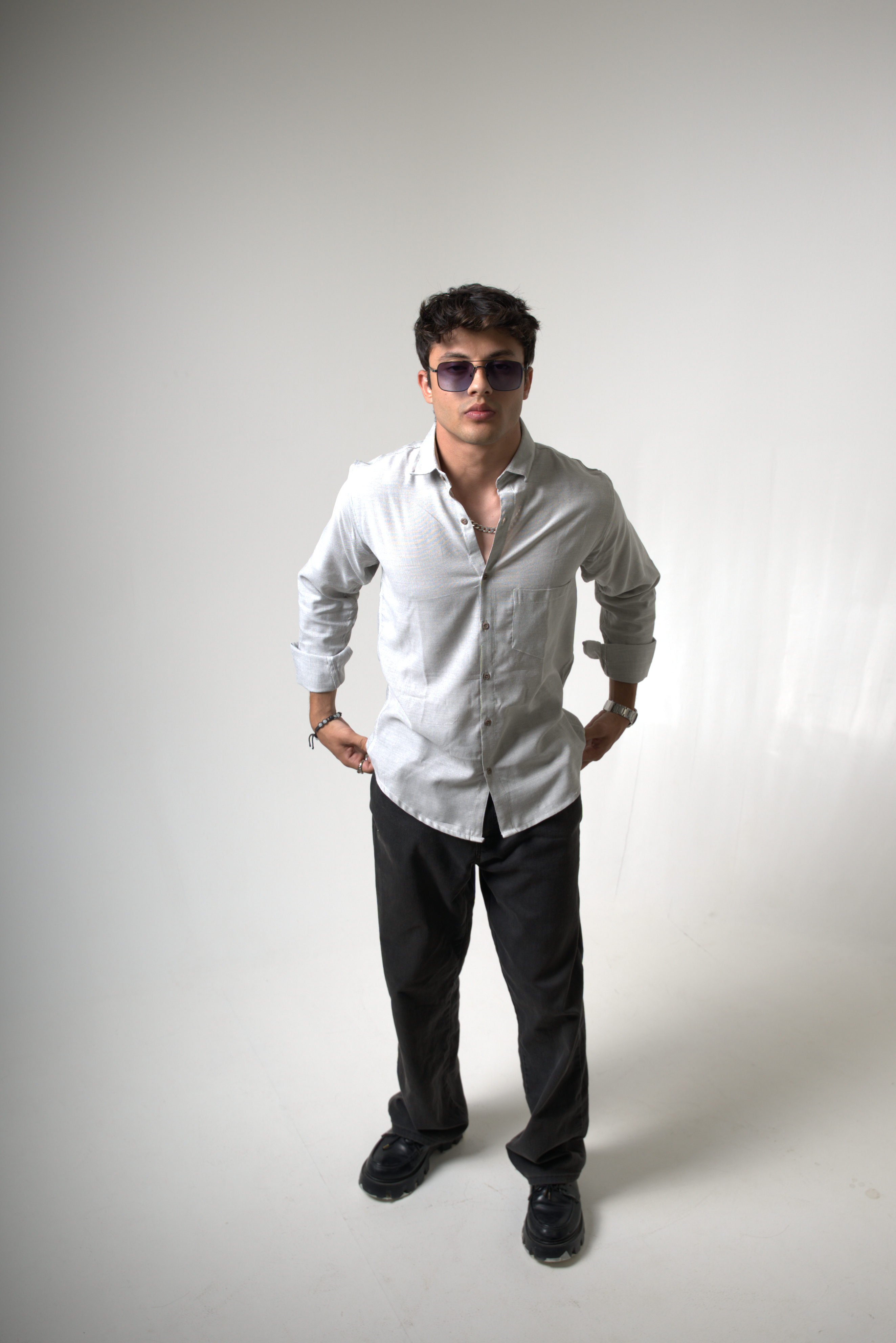 Men's Light Gray Button-Down Shirt dripkaar.com