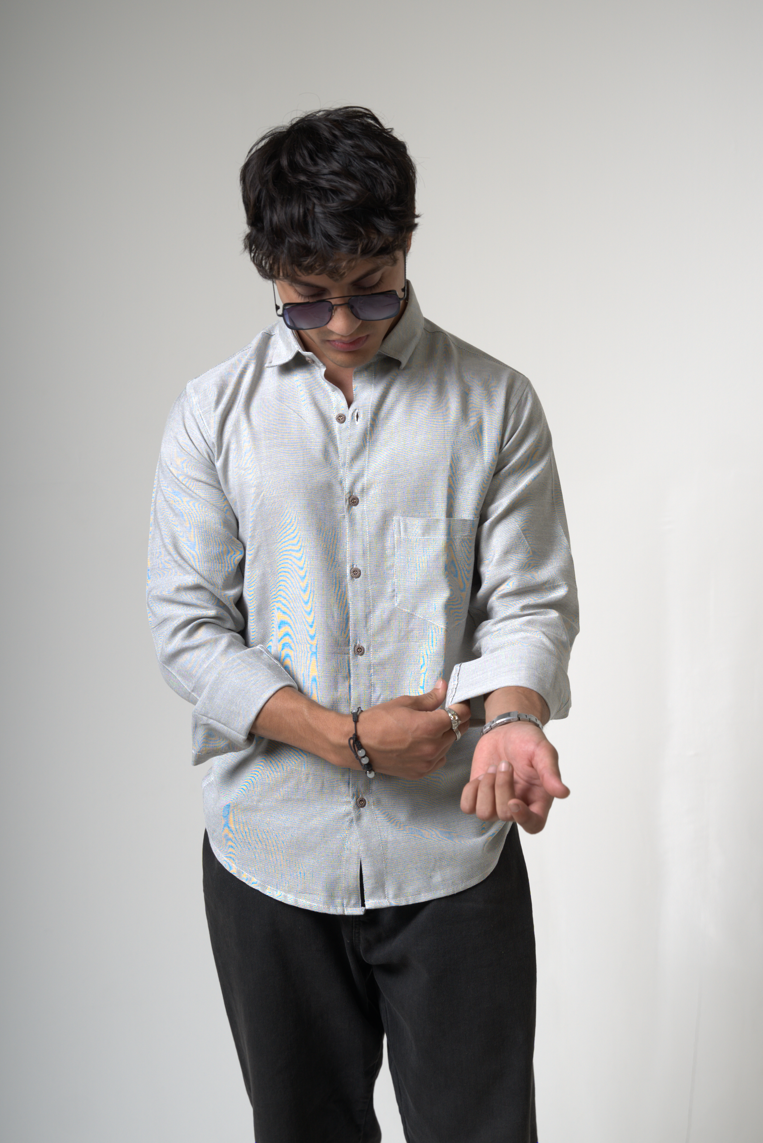 Men's Light Gray Button-Down Shirt dripkaar.com